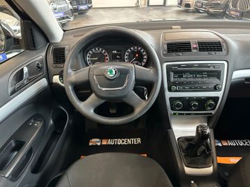 MYAUTOCENTER – Gebraucht- und Jahreswagen mit Werkstattservice in Pfaffenhofen Skoda Octavia Combi Ambiente *Klima*TÜV NEU*