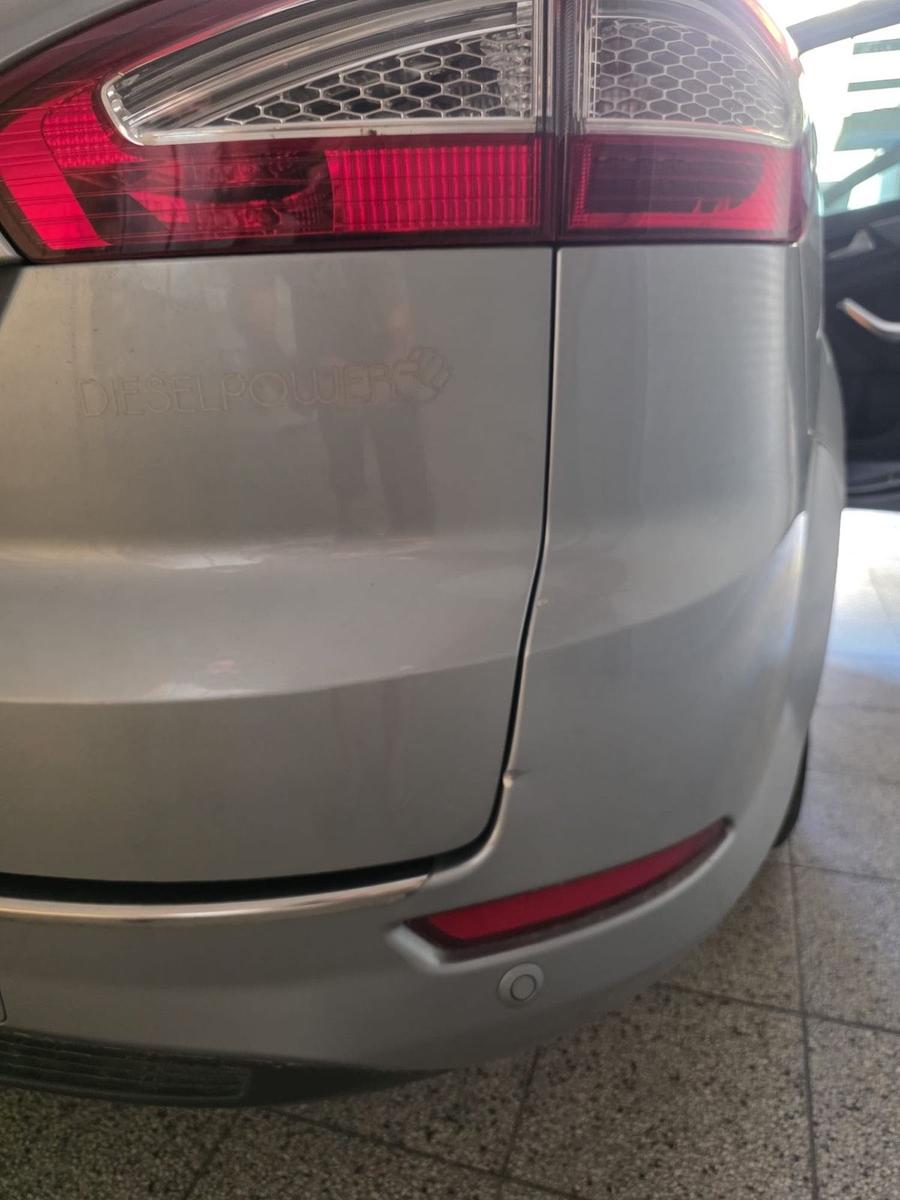 Ford Mondeo 2014 — photo 8