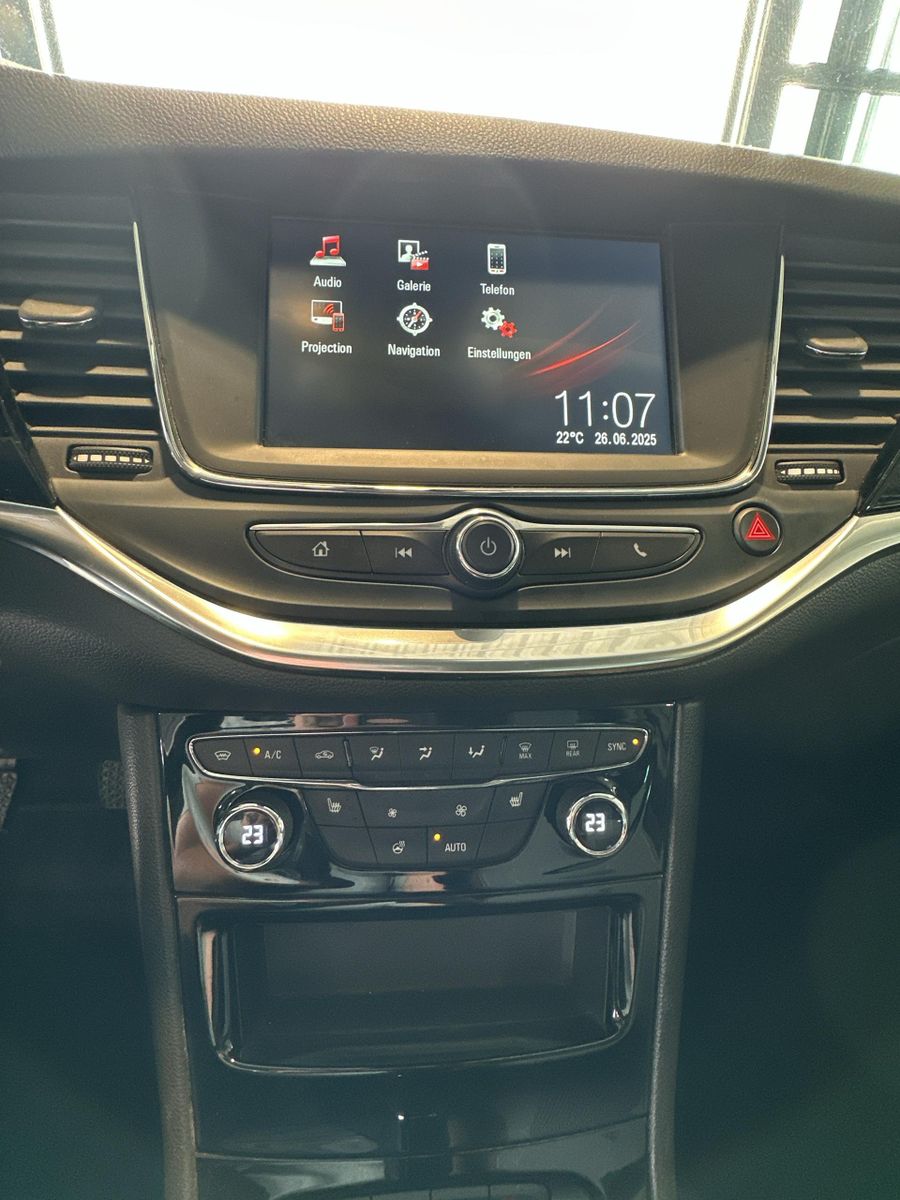Fahrzeugabbildung Opel Astra K Design & Tech+NAVI+SHZ+USB+LED+S&S+PDC+