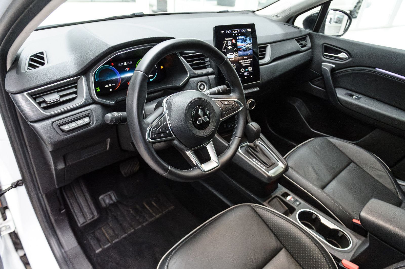 Fahrzeugabbildung Mitsubishi ASX 1.6 Top HEV +LED +Leder +Pano +Bose +Navi