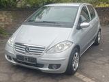 Mercedes-Benz A 170 AUTOMATIK - Mercedes-Benz A 170 in Duisburg