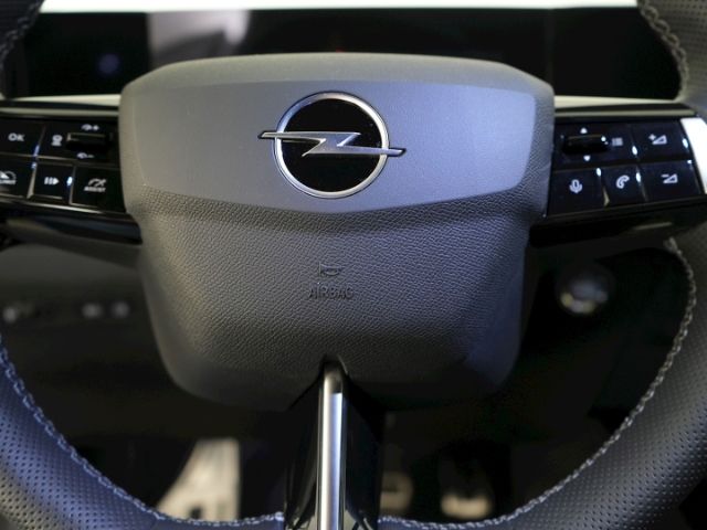 Astra L ST GS PHEV AT+LED+Navi+SITZ- /LENKRADHEI