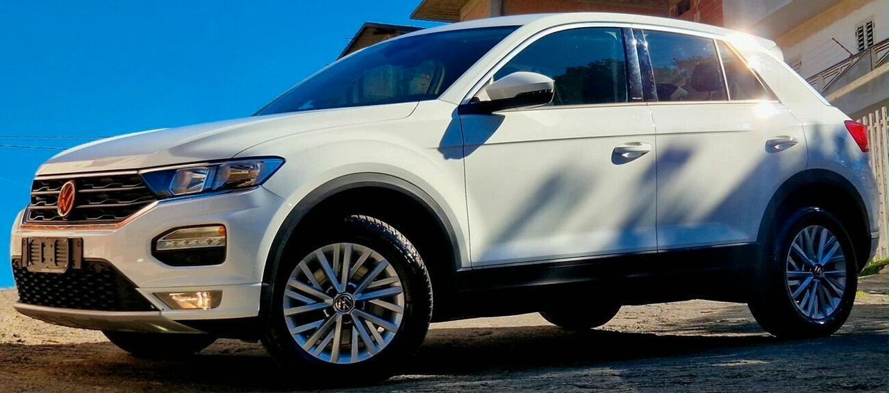 Volkswagen T-Roc 2.0 Tdi 150Cv DSG Solo 104.000K imagem 3