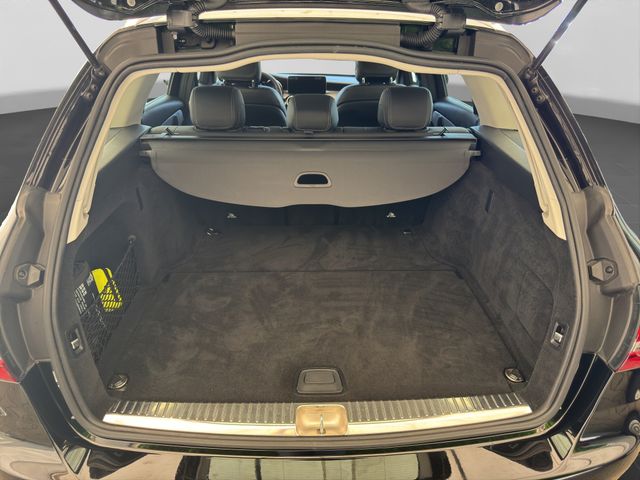 Fahrzeugabbildung Mercedes-Benz C 180 T 9G-Tronic+Avantgarde+LED+Kamera+Spur+AHK