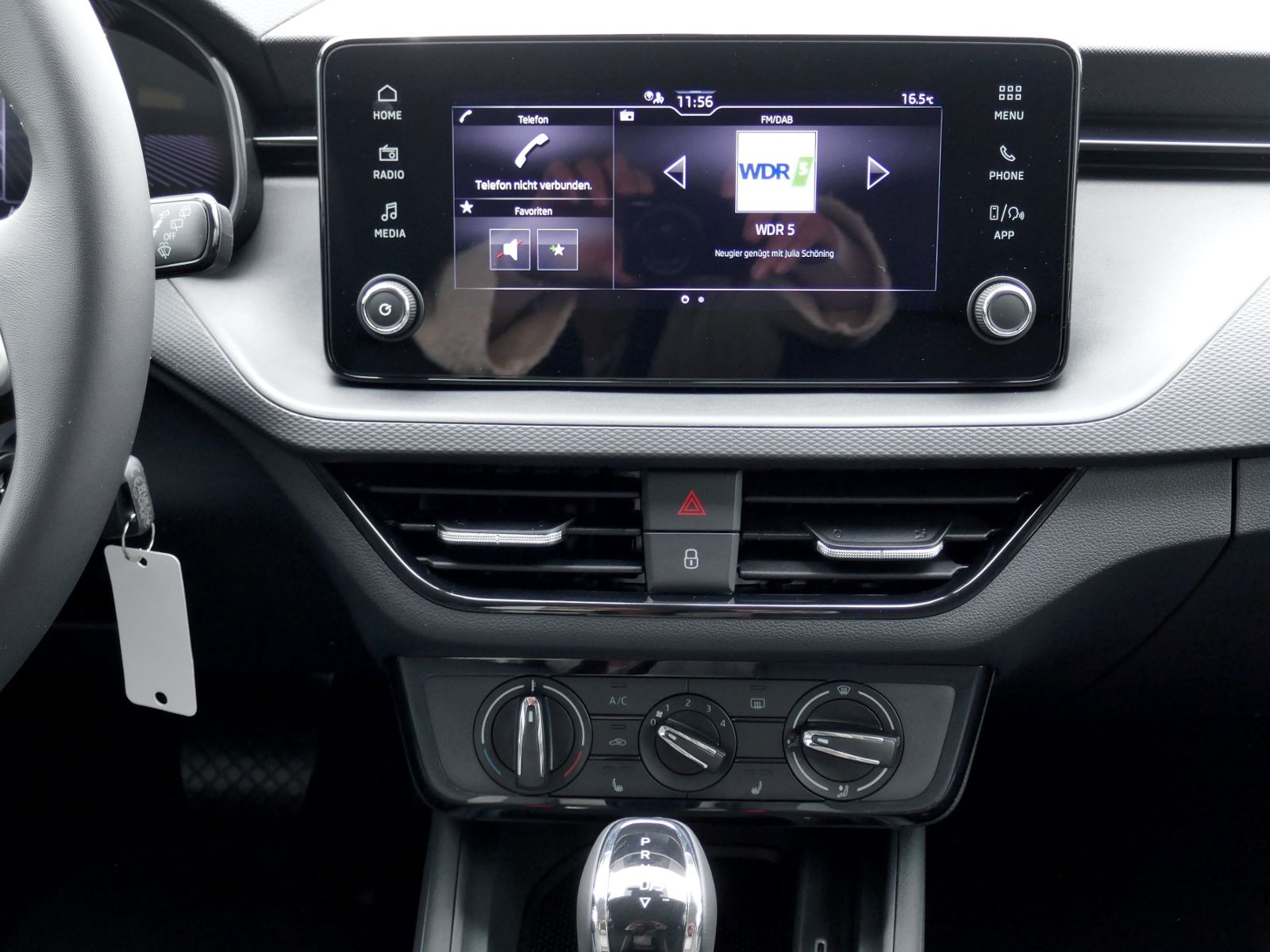 Fahrzeugabbildung SKODA Kamiq Essence 1.0 TSI DSG | LED PDC GRA App