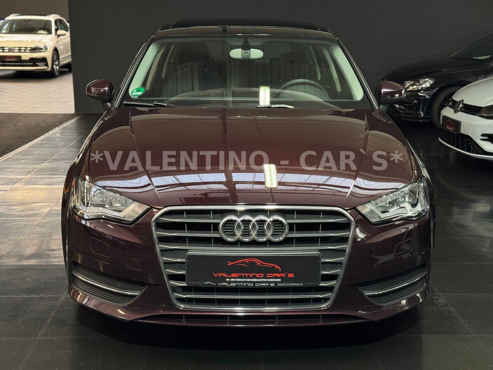 Audi A3 Sportback Attraction/Pano/Alu/AHK/Tempo/PDC