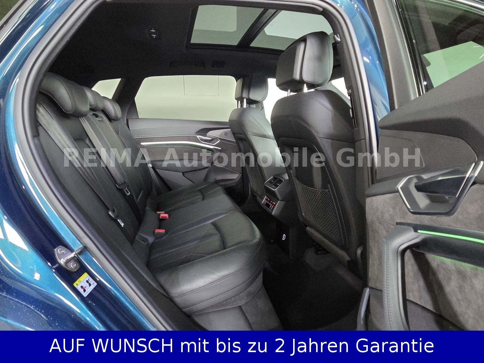 Fahrzeugabbildung Audi e-tron 55 quattro advanced, AHK, Virtual, ACC