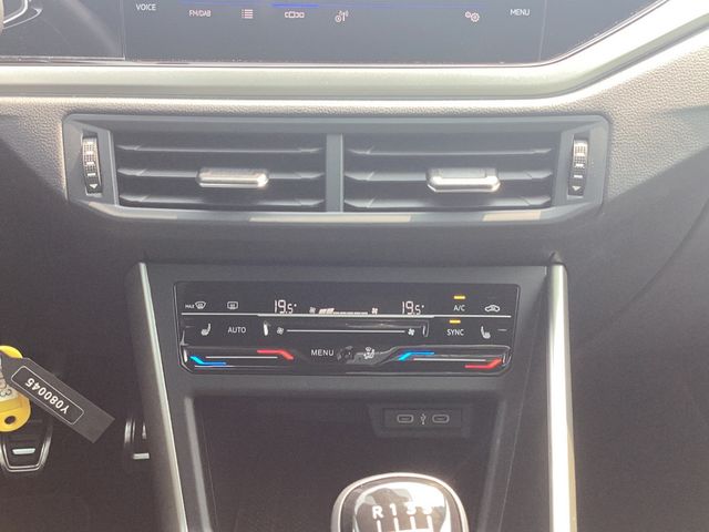 Taigo 1.0TSI Move AHK NAVI AHK ACC MATRIX-LED