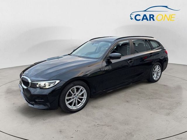 BMW Serie 3 318d 48V Touring Business Advantage