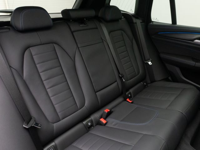Foto Nummer 29: BMW iX3