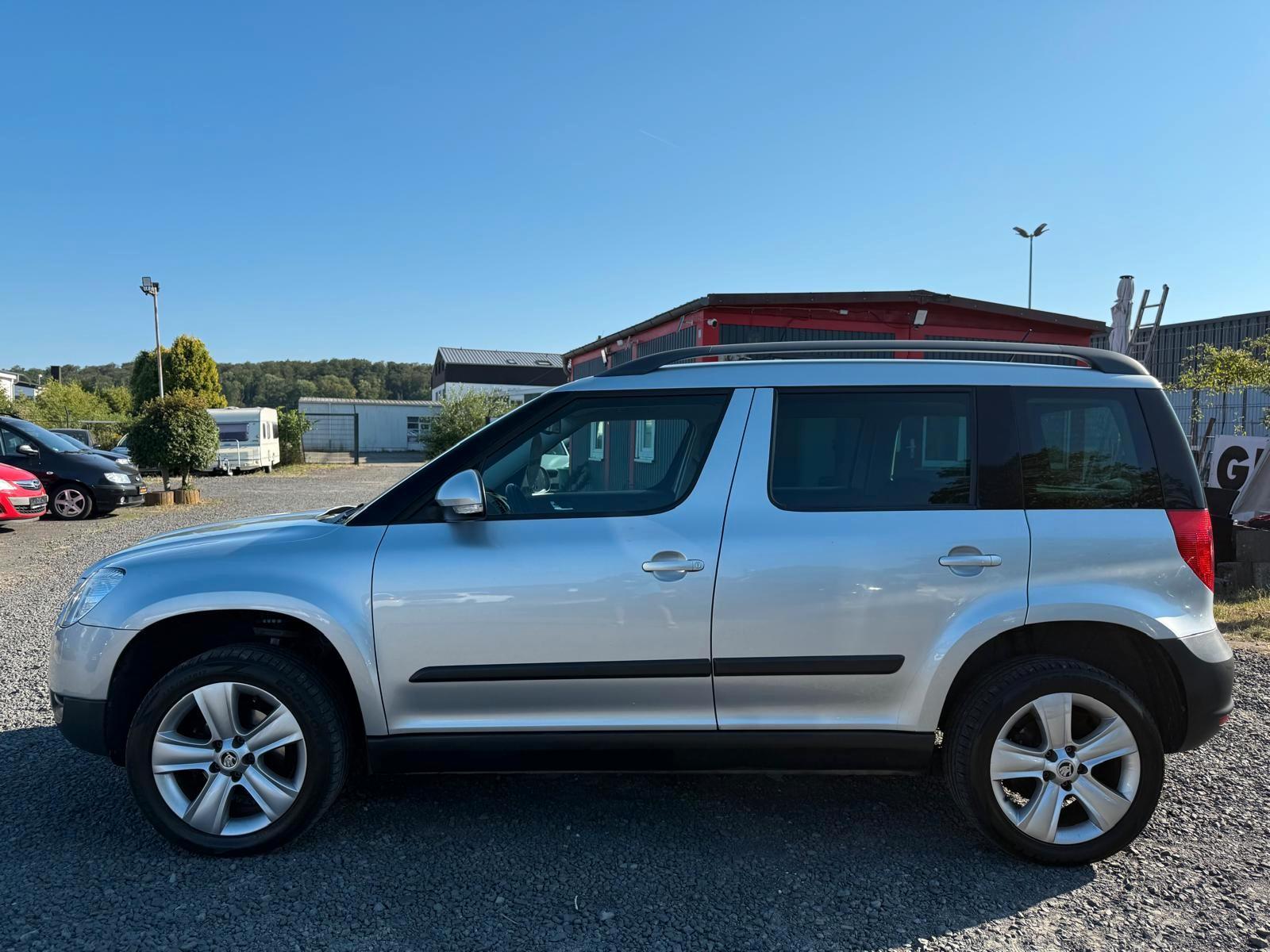 Skoda Yeti Ambition *AHK* TÜV  NEU*