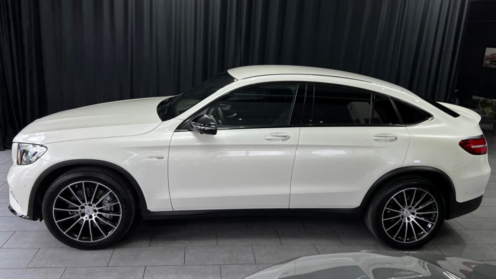 Fahrzeugabbildung Mercedes-Benz GLC 43 AMG Coupe 4Matic*BURMESTER*360 KAMERA*