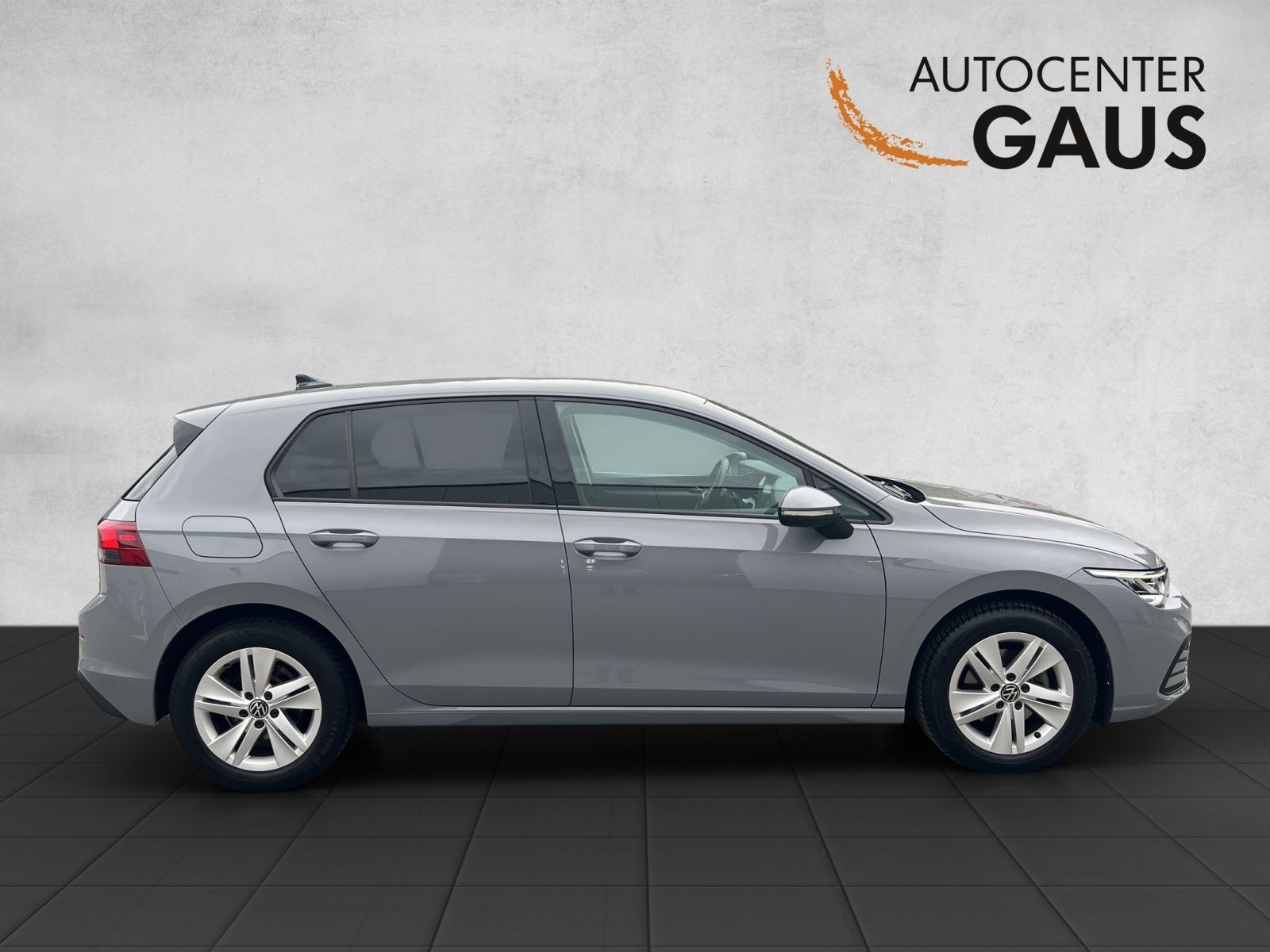 Golf VIII 1.0 eTSI DSG Navi*ACC*Standhzg.*LED