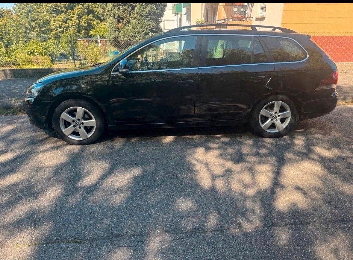 Volkswagen Golf 2011 — photo 6