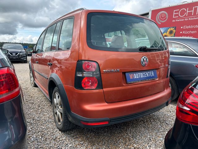 MYAUTOCENTER – Gebraucht- und Jahreswagen mit Werkstattservice in Pfaffenhofen Volkswagen Touran CrossTouran *TÜV 032027*KLIMA*