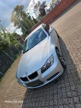 BMW Bmw e90 320i 6 Gang, Tausch Mercedes W 211... - BMW 320 E21 mit Benzin-Antrieb