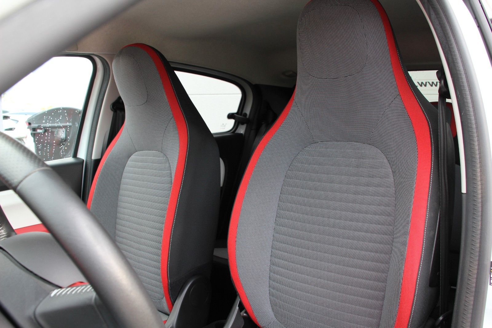 Fahrzeugabbildung Renault Twingo Chic 1.0 SCe