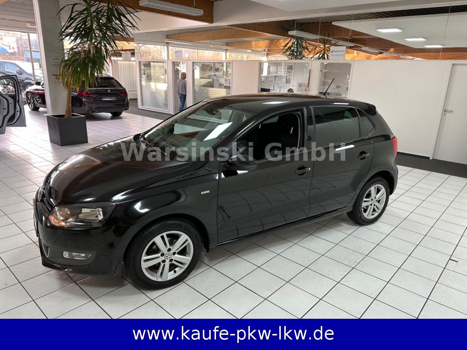 Fahrzeugabbildung Volkswagen Polo V Life*KLIMA*PDC*ZV*Tempomat*SHZ*