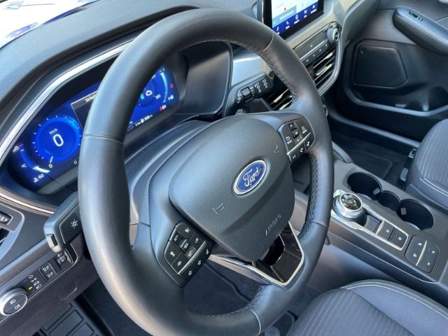 Fahrzeugabbildung Ford Kuga 2.5 Duratec Plug-in-Hybrid Titanium, Autom.