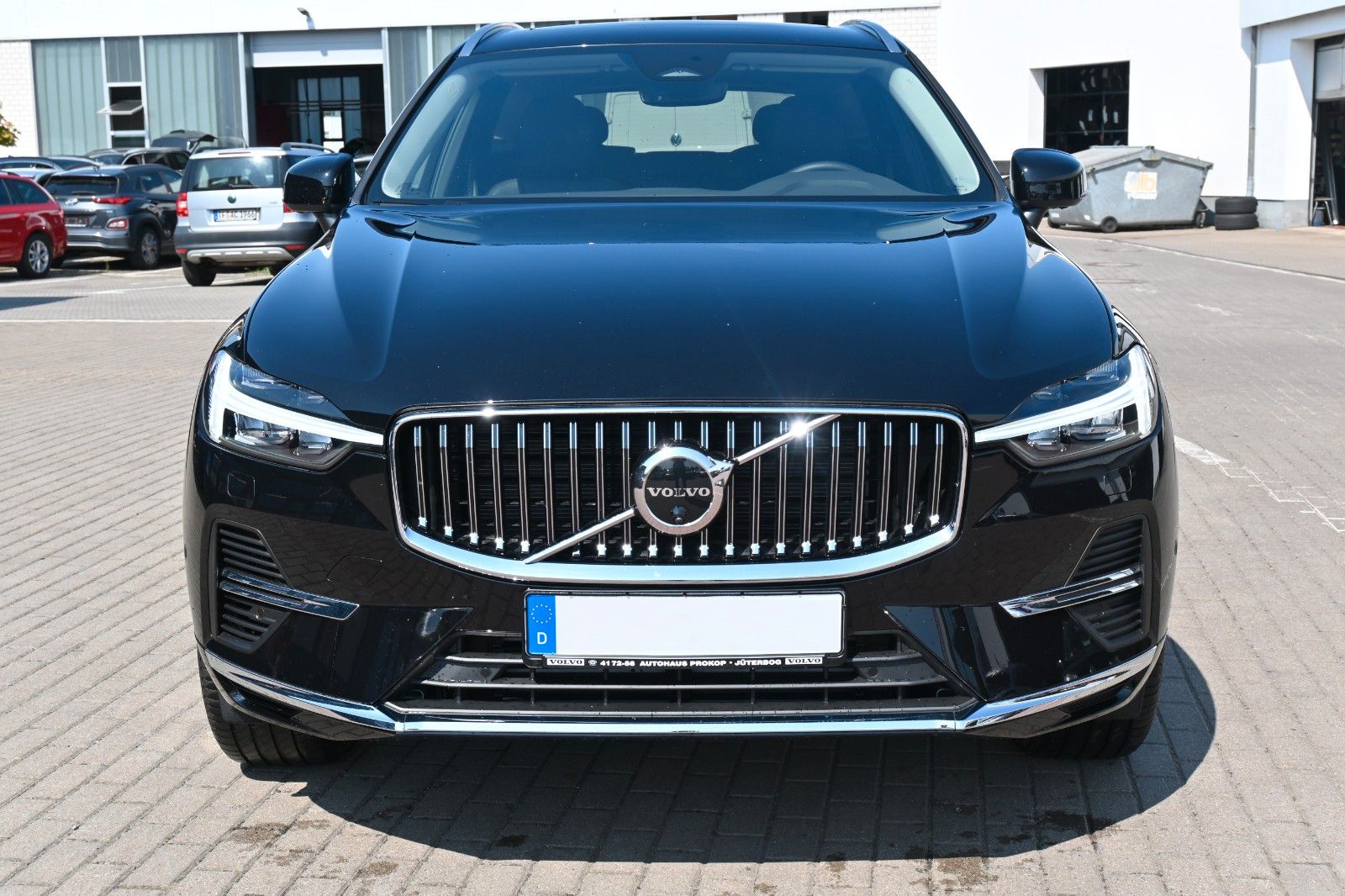 Fahrzeugabbildung Volvo XC 60 Plus Bright  T6 PHEV AWD*360°*Luft*H&K*