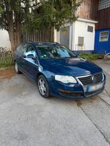 Volkswagen Vw Passat B6 - Volkswagen Passat aus 2005: Kombi
