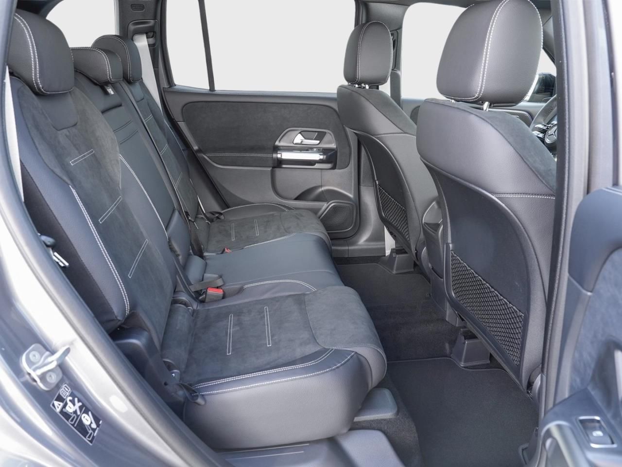 Mercedes-Benz GLB 200 d AMG Night Navi AHK 360° Park-Paket foto 11