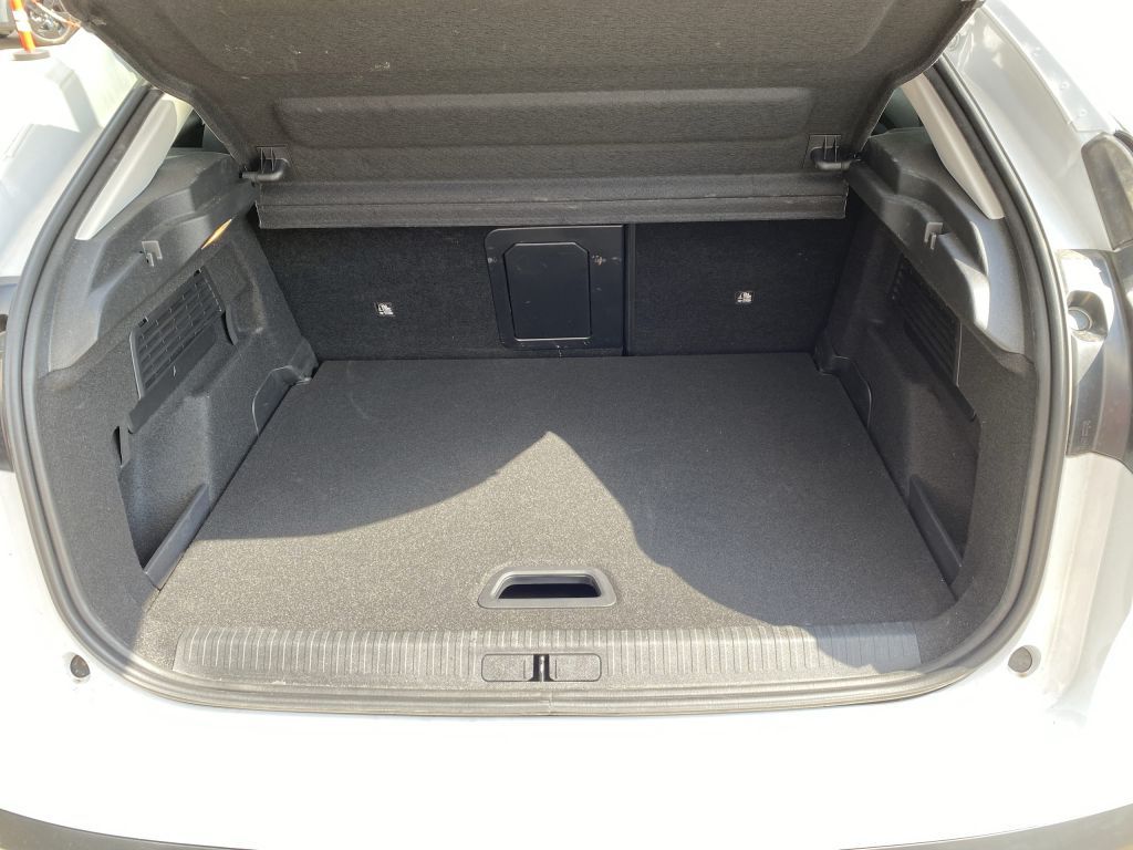 Fahrzeugabbildung Citroën C4 PT 130 S&S *Automatik* MAX *beh. Lenkr*AZV*