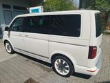 Volkswagen T6 Multivan 4Motion - Volkswagen T6 mit Panoramadach