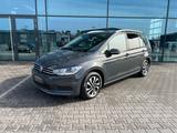 Volkswagen Touran 1.5 TSI Acive DSG Navi App Einparkh. 1.Hd - Volkswagen Touran aus 2021