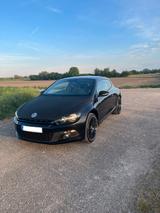 Volkswagen Scirocco 2.0 TSI 211 PS Keramikversiegelt - VW Scirocco von privat