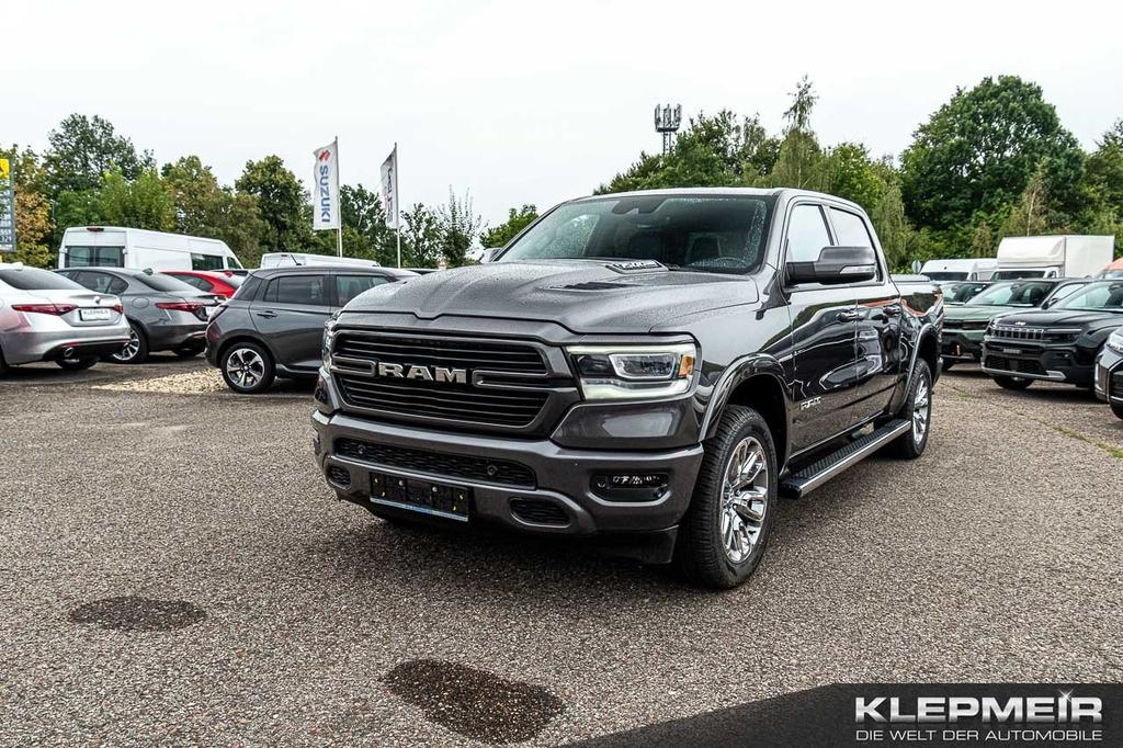 Dodge RAM 1500 LARAMIE CREW CAB 4X4 2023
