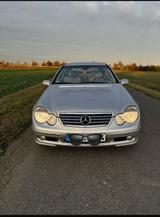Mercedes-Benz Mercedes Benz C Coupe 200 Kompressor 2,0 - gebrauchte Mercedes-Benz E 200 aus dem Jahr 2001
