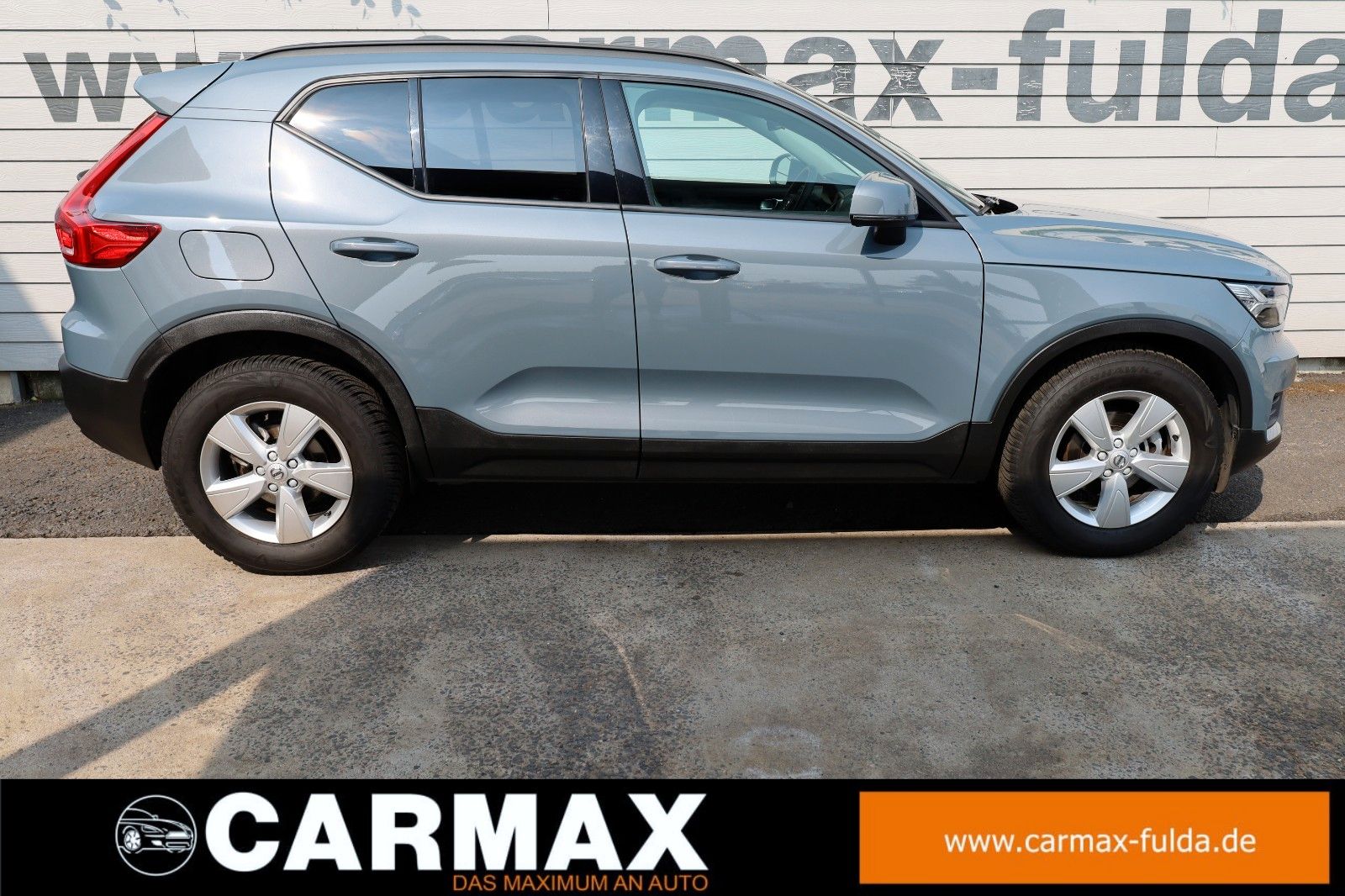 Fahrzeugabbildung Volvo XC40 Momentum Core,Navi,LED,PDC,DAB