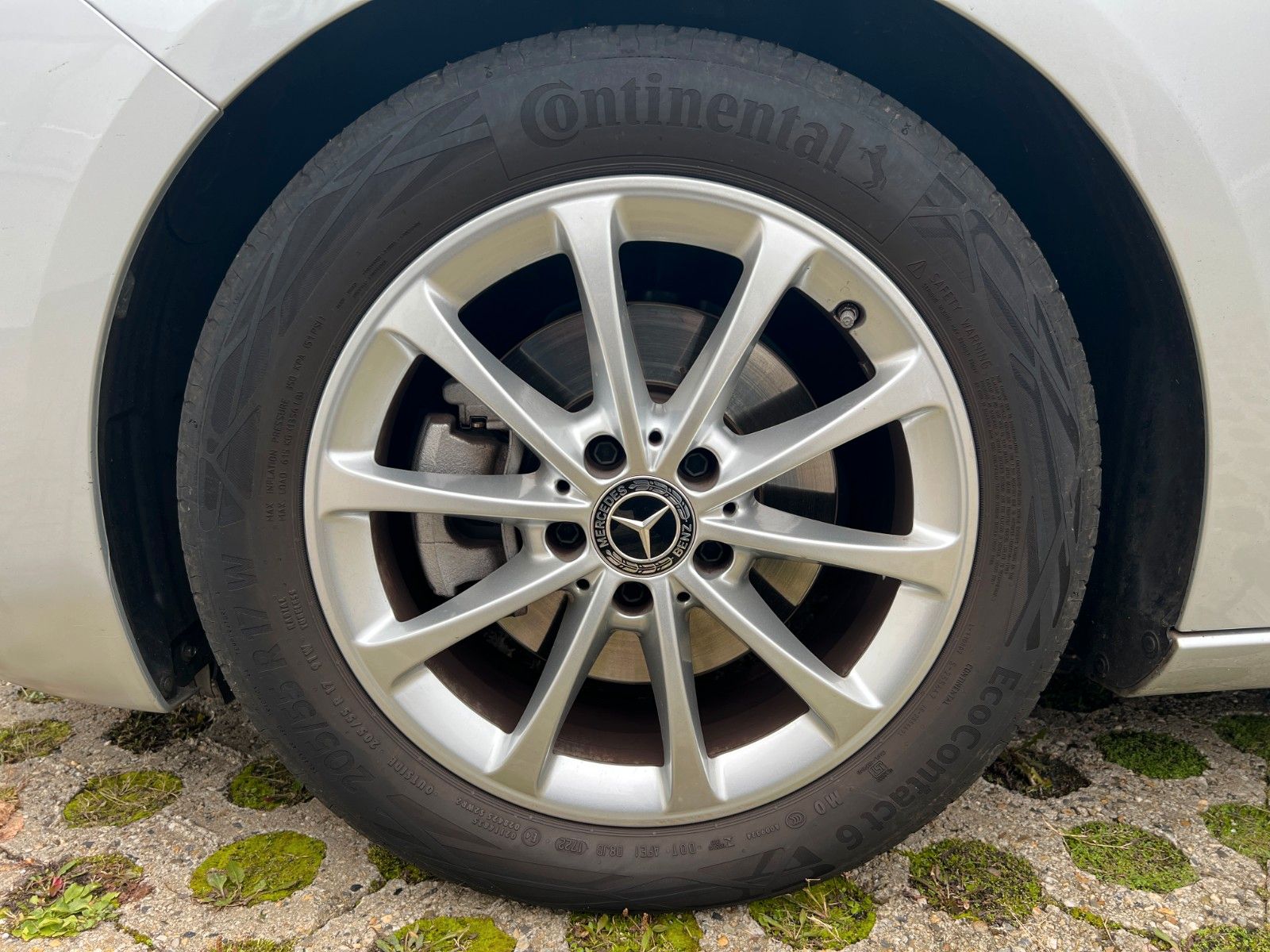 Fahrzeugabbildung Mercedes-Benz B 200+PROGRESSIVE+SH+PARKPAKET+BREMSASSISTENT+++