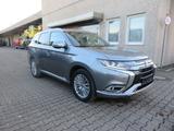 Mitsubishi Outlander 2.4 MIVEC PLUG-IN HYBRID Plus Diamant - Mitsubishi Outlander Hybrid (/Elektro) Plug in mit Benzin-Antrieb