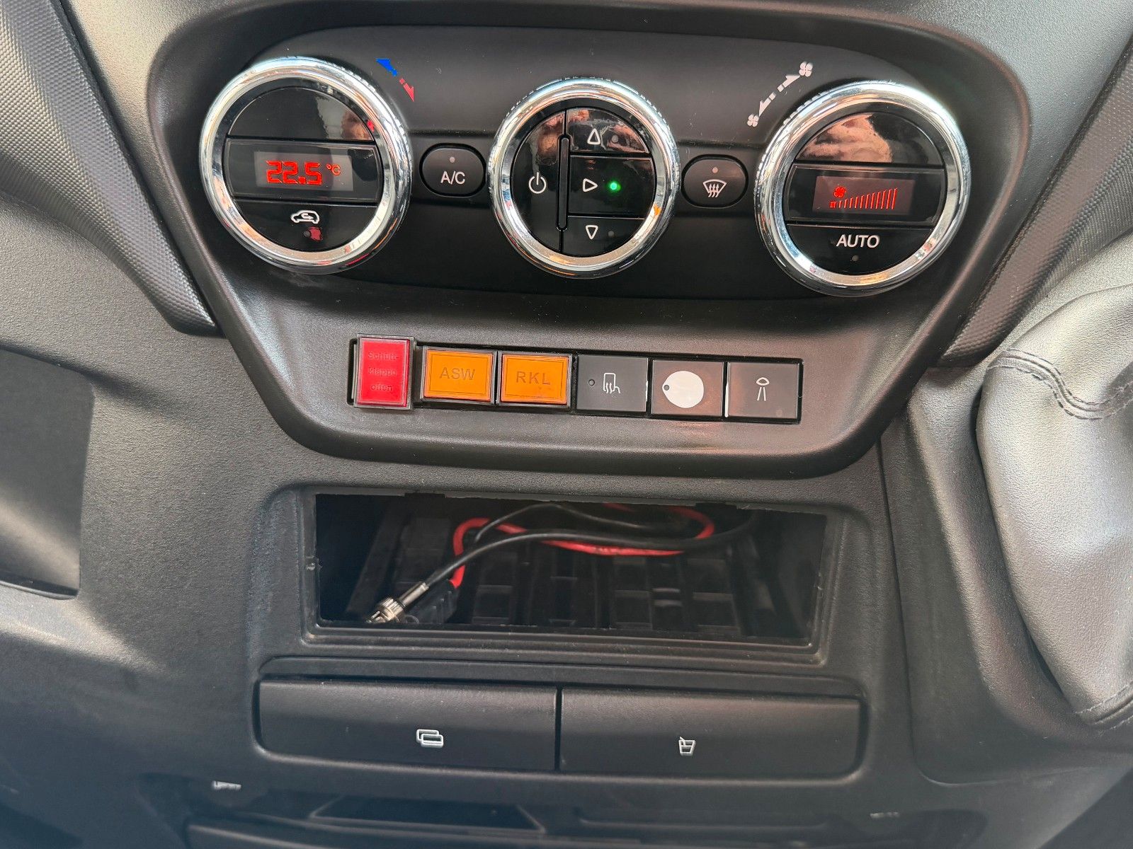 Fahrzeugabbildung Iveco Daily 65C17 Müllwagen *Zoeller Micro HG*