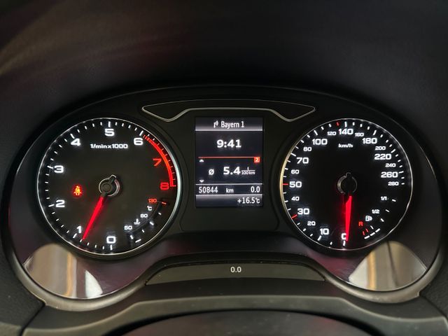 Audi A3 Sportback ambition *1. Hand*AHK*Klima*Radio*