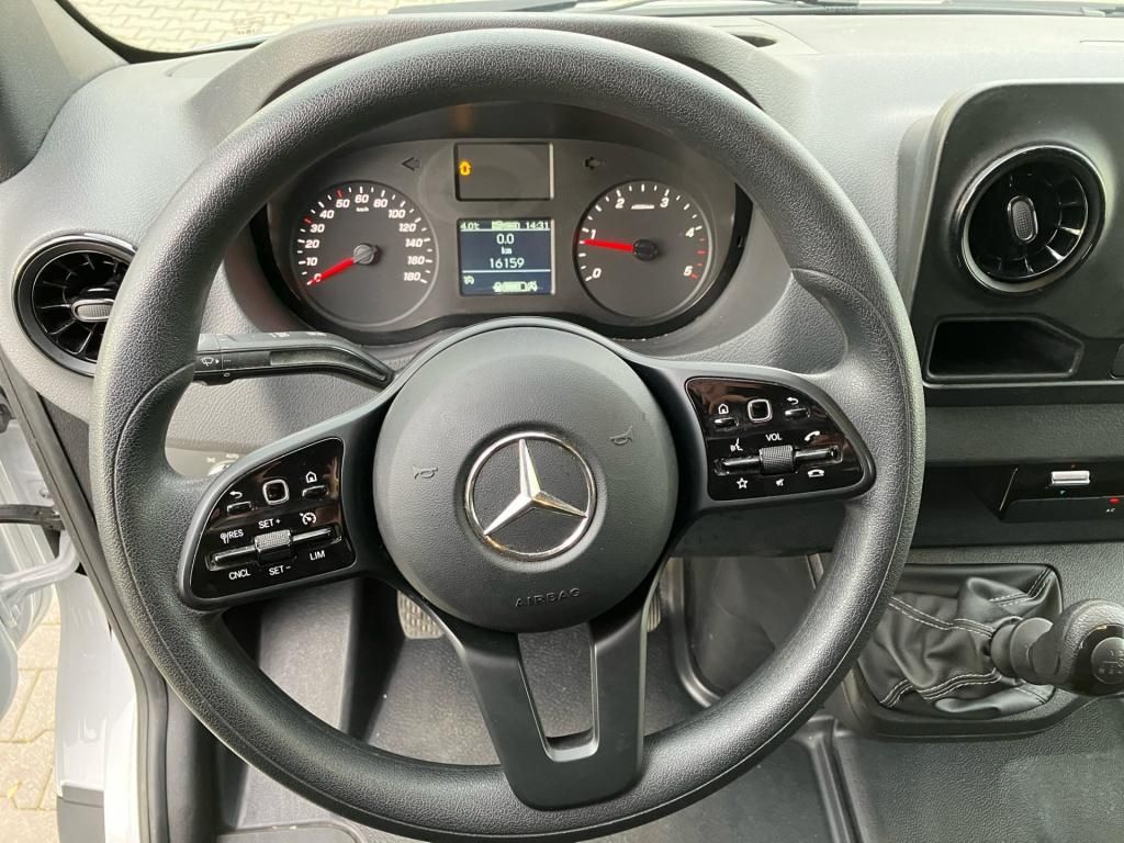 Fahrzeugabbildung Mercedes-Benz Sprinter 317 CDI *Navi*AHK*SpurW*LED*Kam.*KlimaA