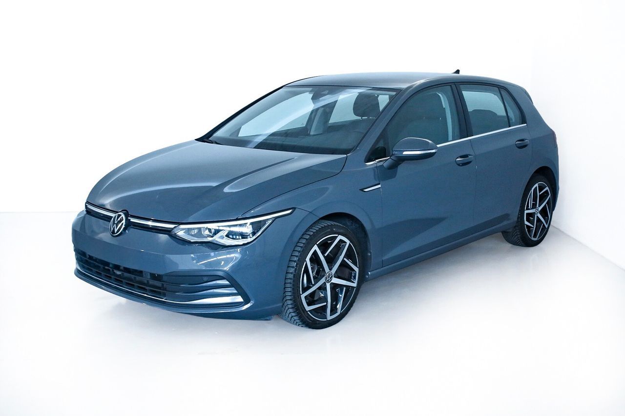 Volkswagen Golf 1.5 eTSI 130CV DSG