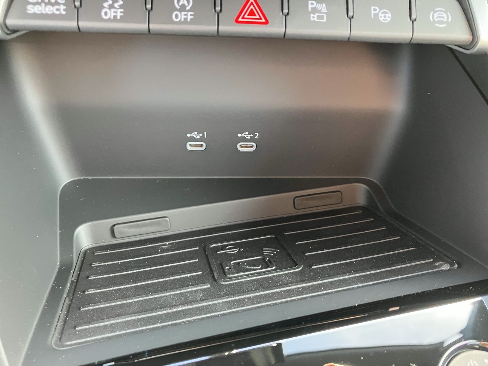 Fahrzeugabbildung Audi RS 3 Limousine quattro S tronic MATRIX RFK NAVI