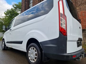 Ford Tourneo Custom - 9