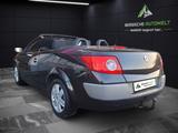 Renault MEGANE CABRIO + PANORAMA 1.6/KLIMA/AHK/ALLWETTER - Renault Megane aus 2004: Cabrio