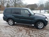Mitsubishi Pajero 3,2 DI-D 4WD Automatik - gebrauchte Mitsubishi Pajero aus dem Jahr 2016