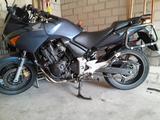 Honda CBF600-generalüberholt mit hochwertigen Koffern - HONDA 2006 CBF 600