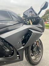 Suzuki GSX-R 1000 - SUZUKI GSX R 100