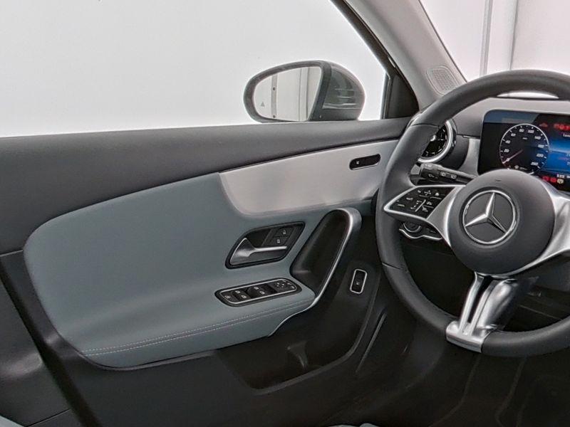 Mercedes-Benz A 250 e PROGRESSIVE|LED|360|LHZ+SHZ|SPIEGEL-P