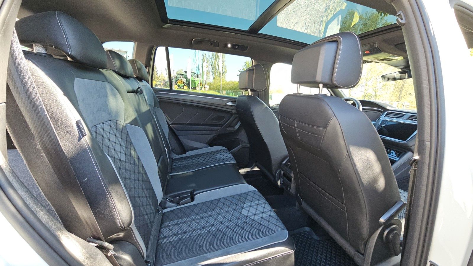 Volkswagen Tiguan Allspace R-Line 4Motion foto 22