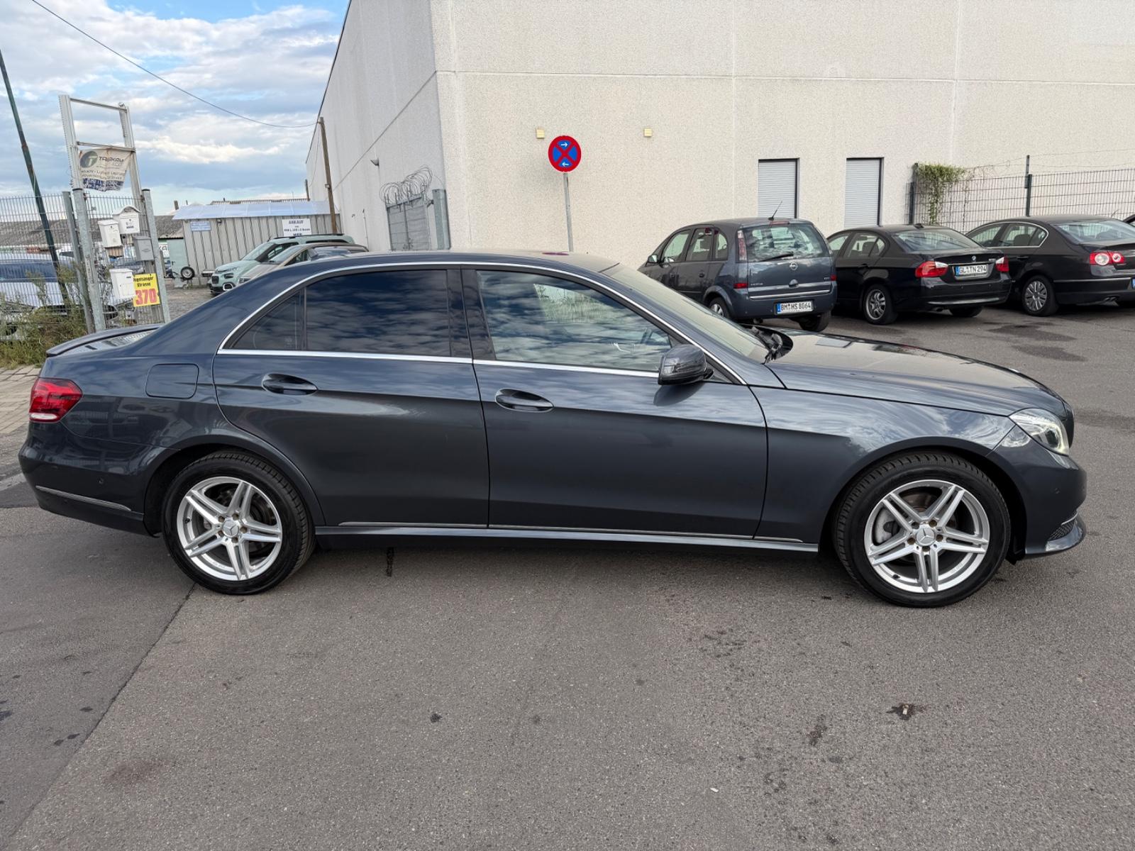 Mercedes-Benz E 220 BlueTec BlueEfficiency Edition