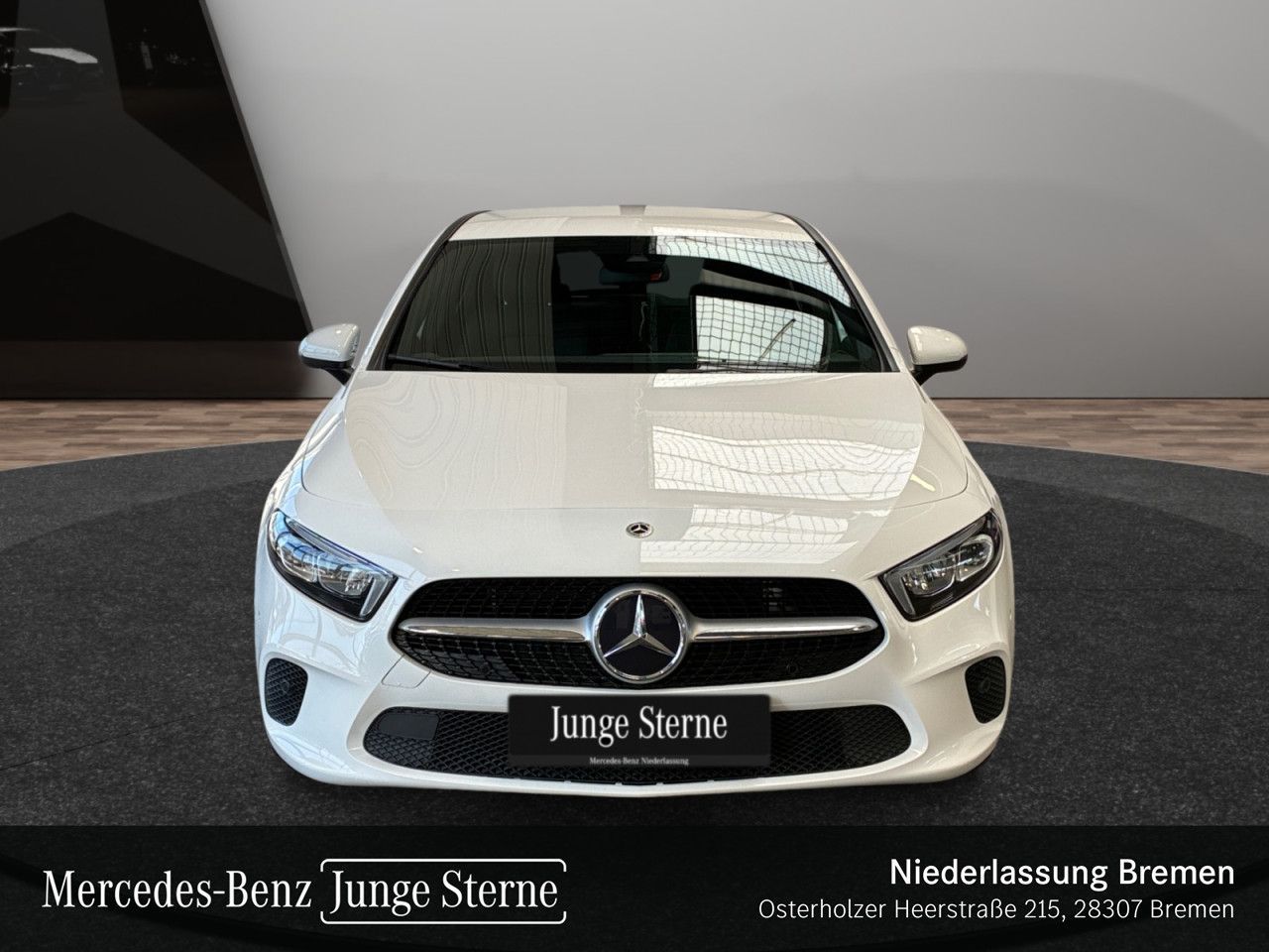 Mercedes-Benz A 180 d Style LED CarPlay DAB Navi Temp Sitzh foto 3