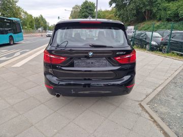 BMW 218 - 2